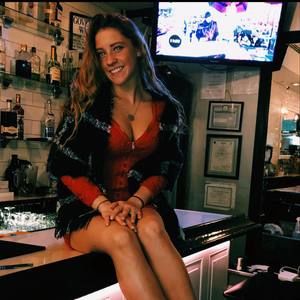 Meet your Posher, Nikki